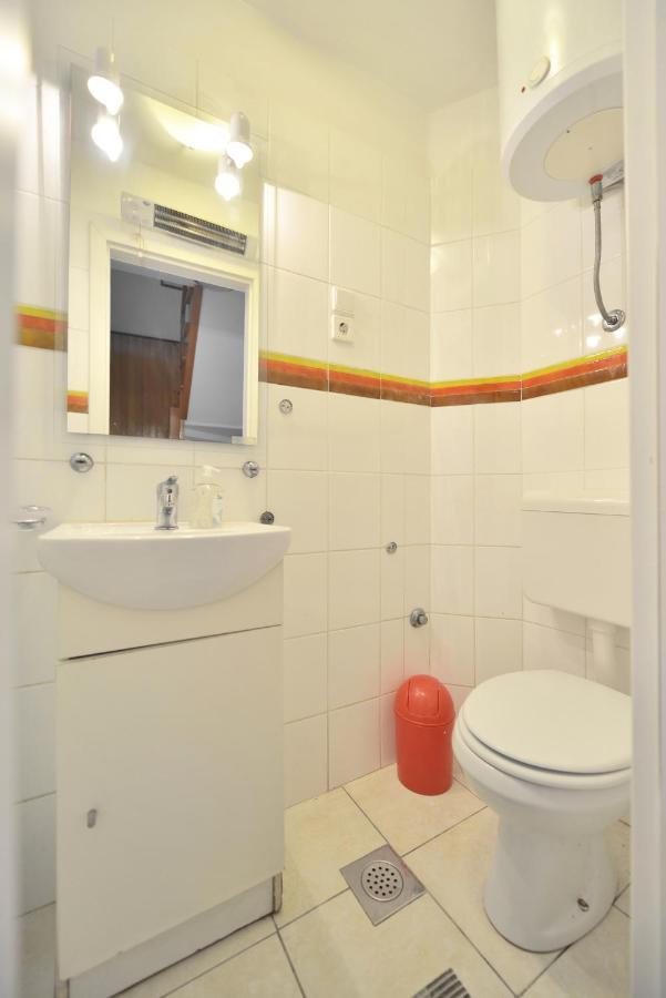 Cozy Room With Own Bathroom In The Old Town Split Exterior photo